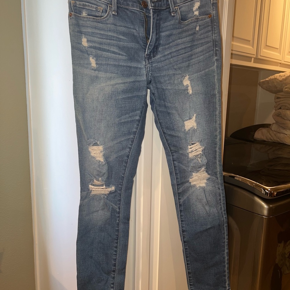 Abercrombie & Fitch Light Blue Distressed Skinny Jeans